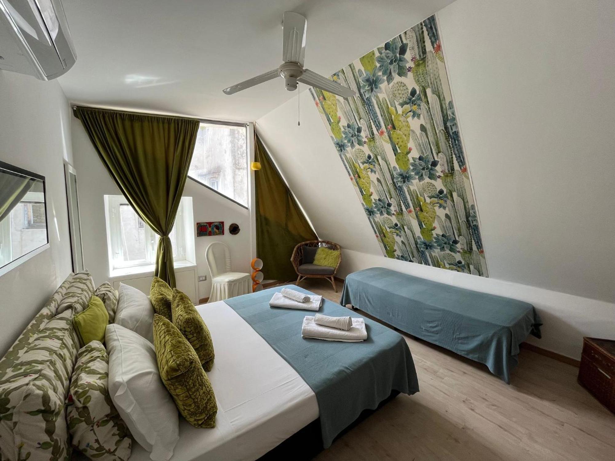 Ferienwohnung Historic Naples Relais Le Terrazze Exterior foto